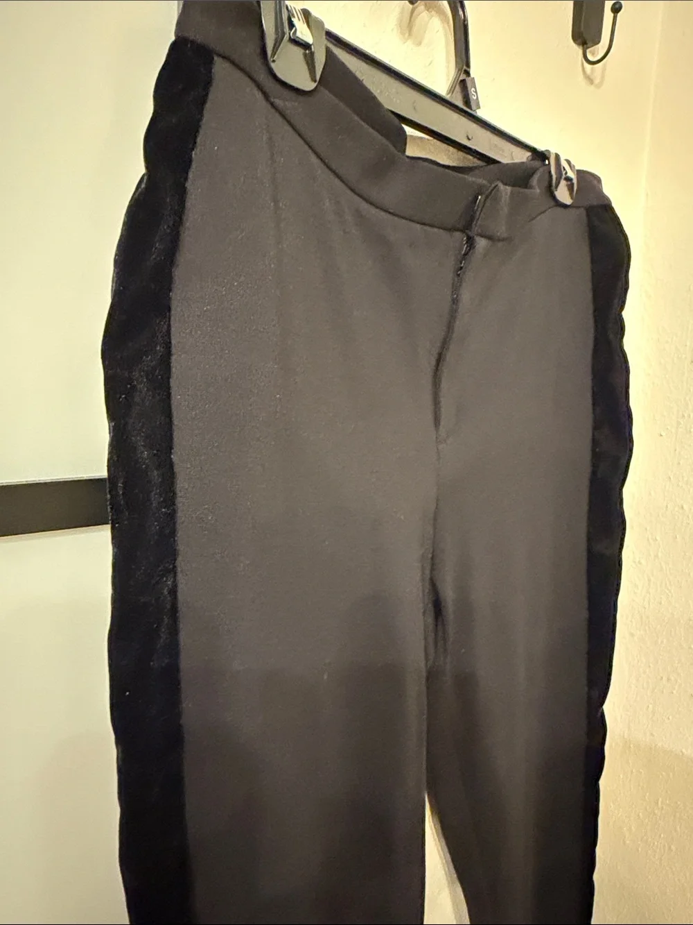 Michael Kors Black Men’s Dress Pants with Side Stripe women’s size 10